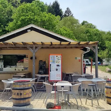 キャンプ場 Du Cheylard Sur Eyrieux